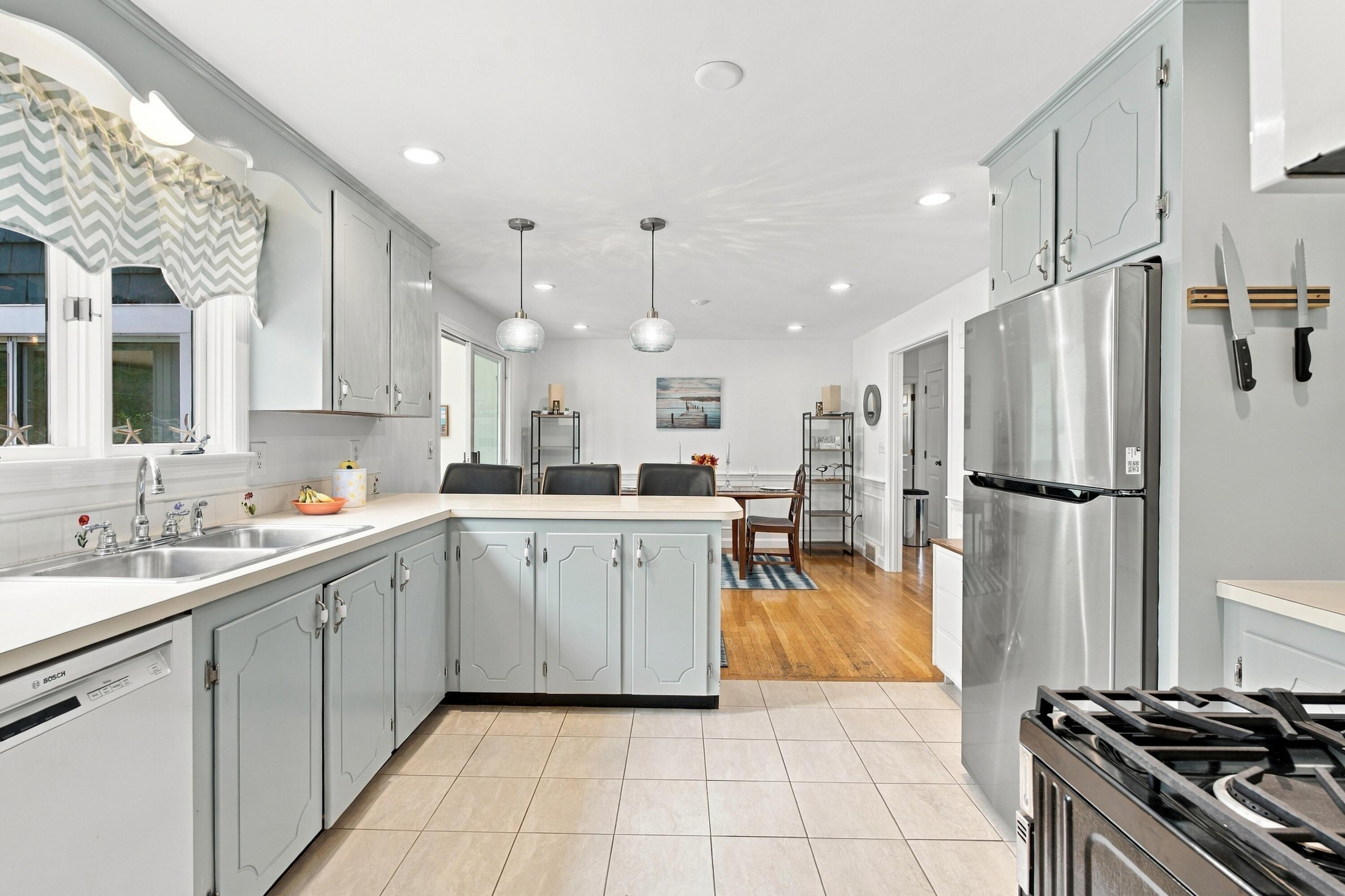 105 Beacon Street South Yarmouth MA 02664