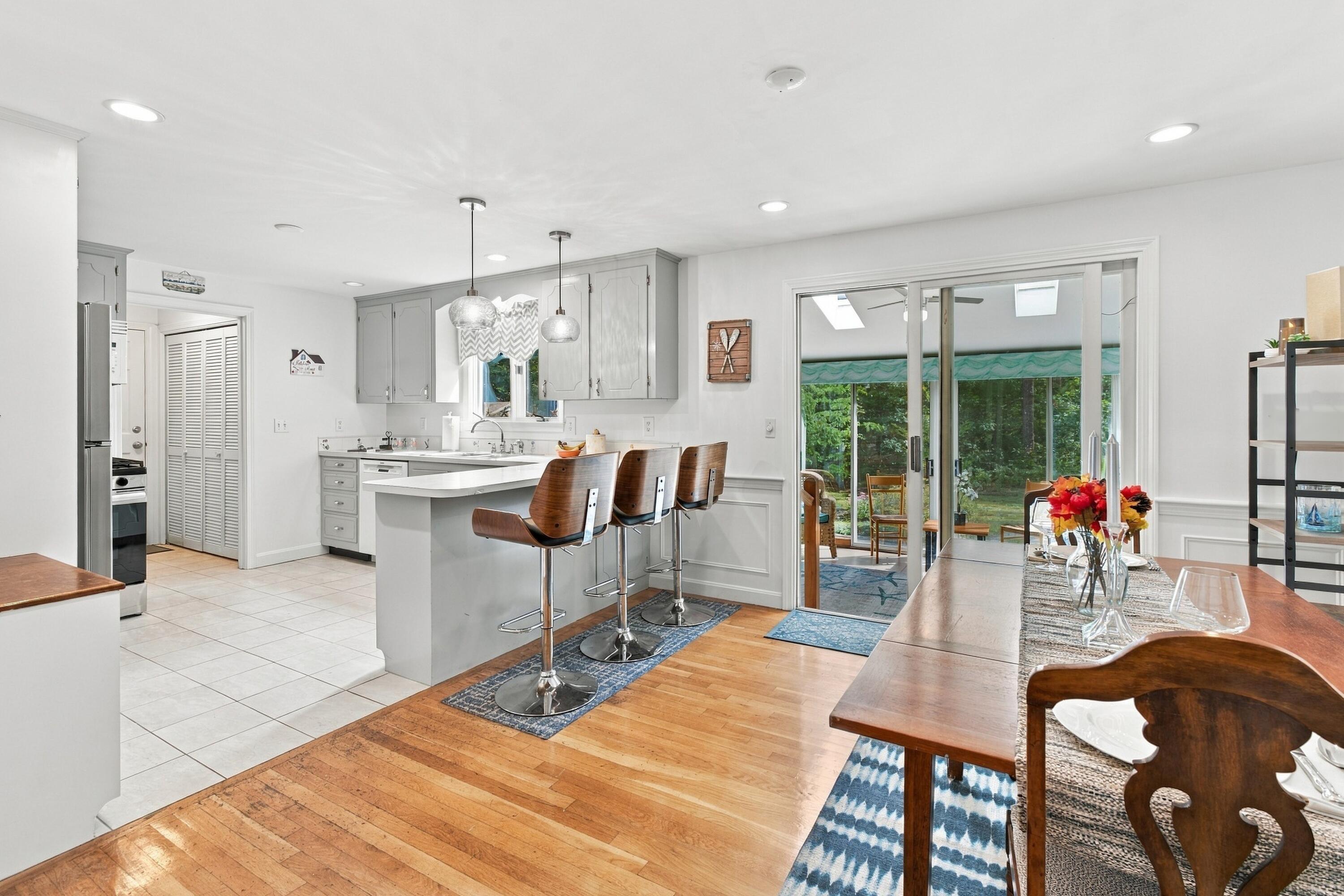 105 Beacon Street South Yarmouth MA 02664