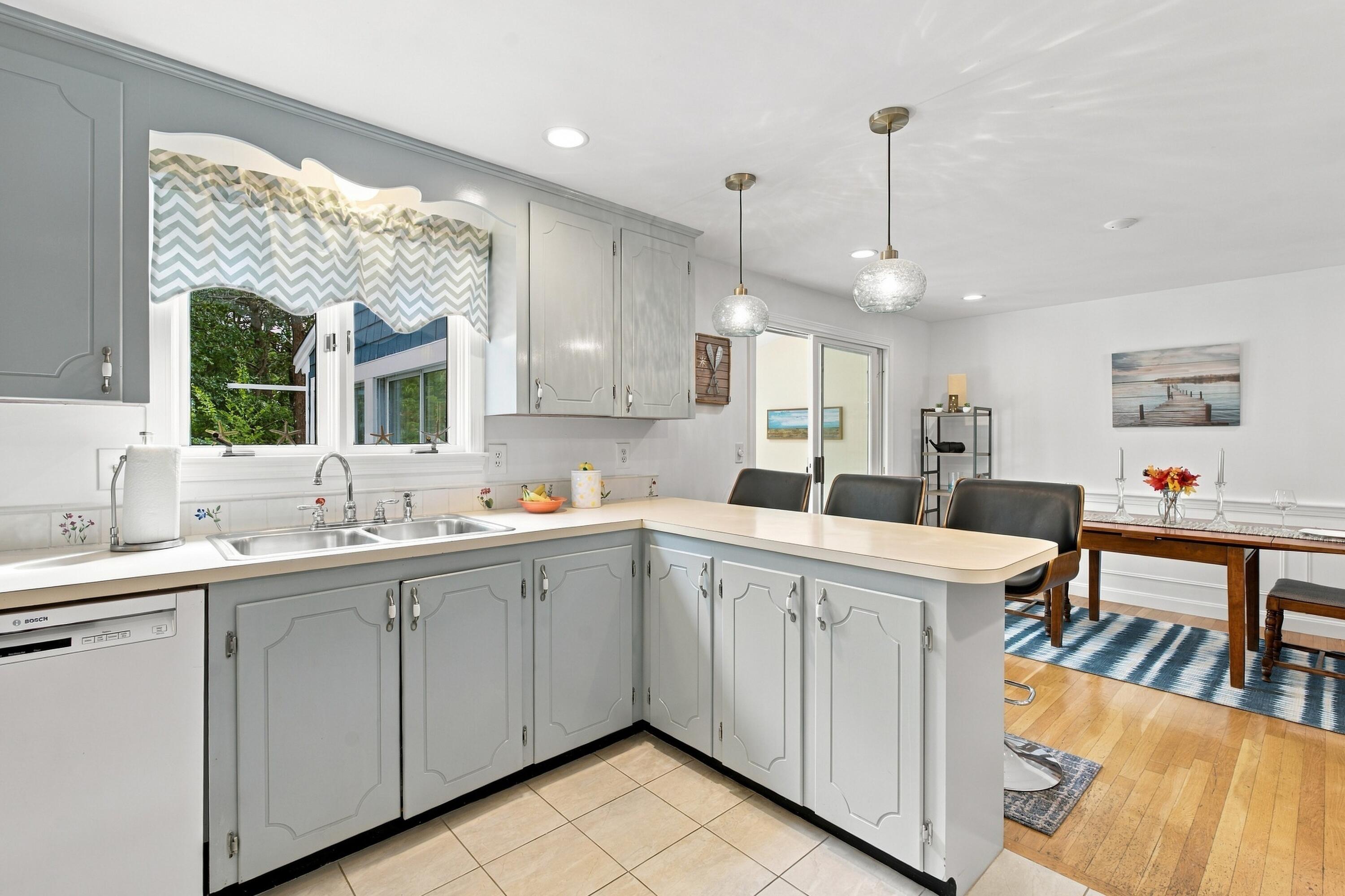 105 Beacon Street South Yarmouth MA 02664