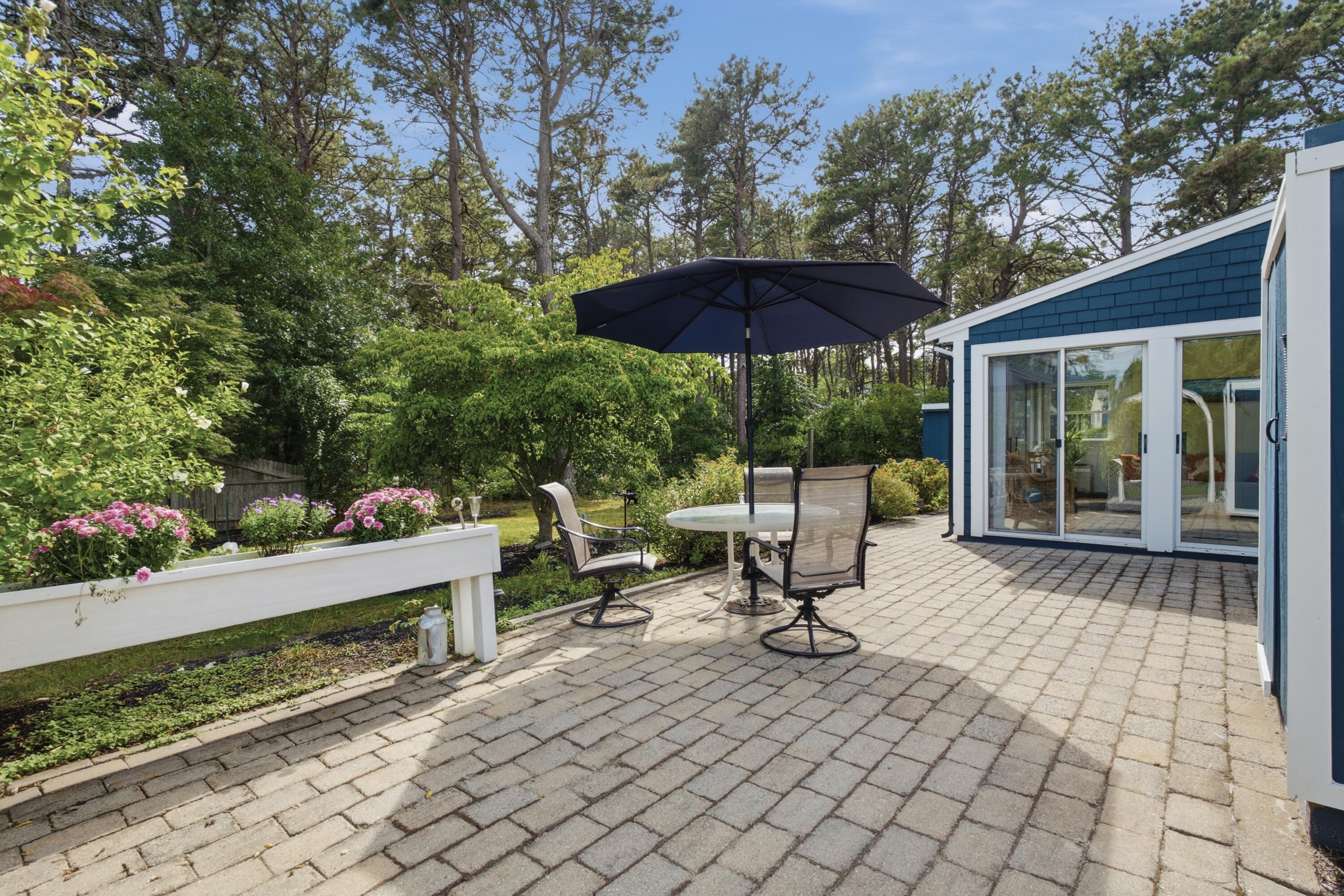 105 Beacon Street South Yarmouth MA 02664