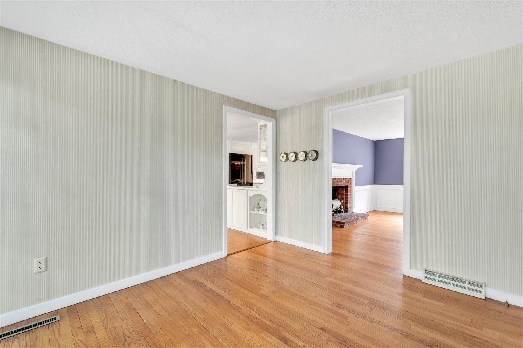 844 W Yarmouth Road Yarmouth Port MA 02675