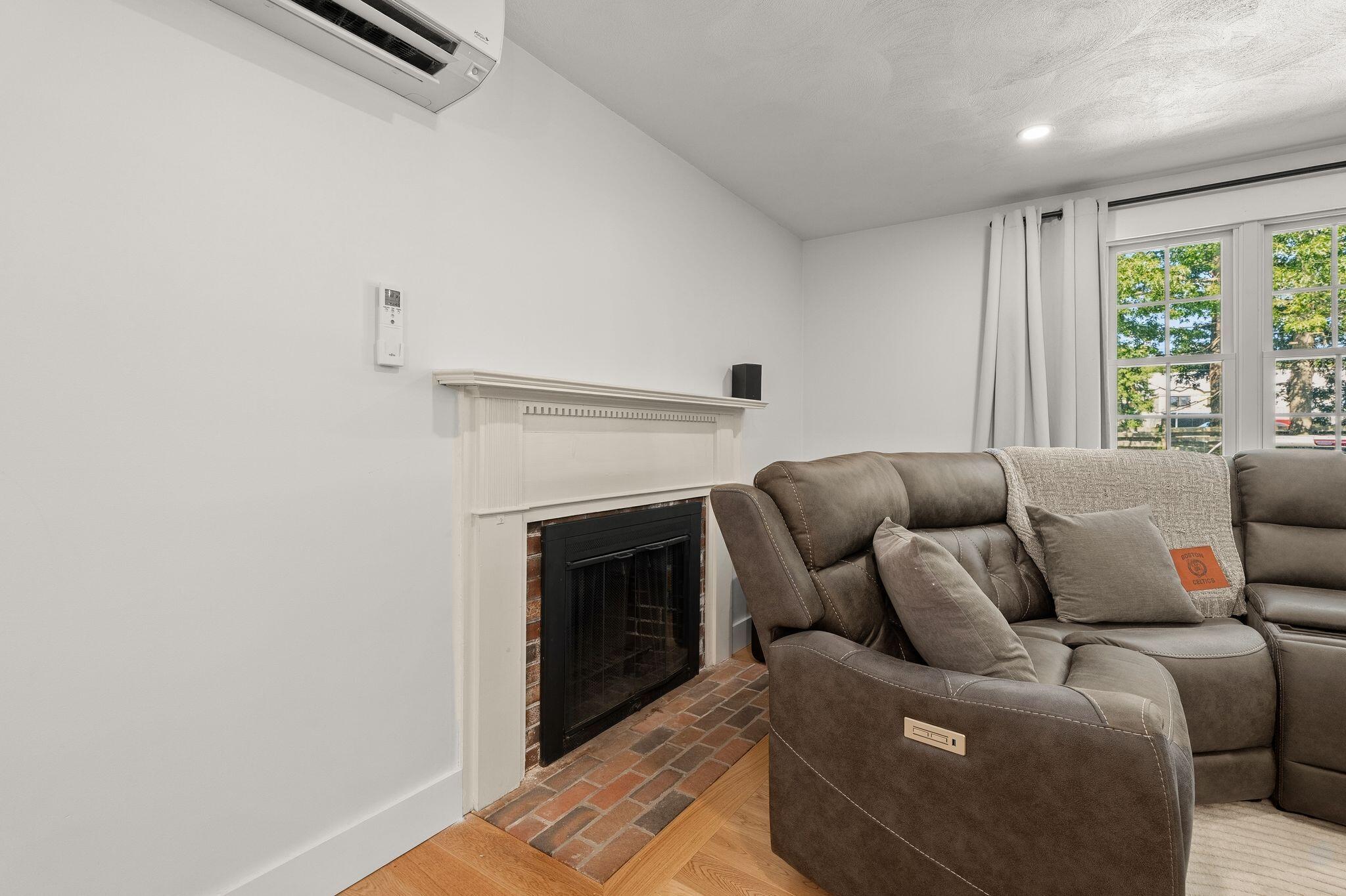 27 Frank Baker Road South Yarmouth MA 02664