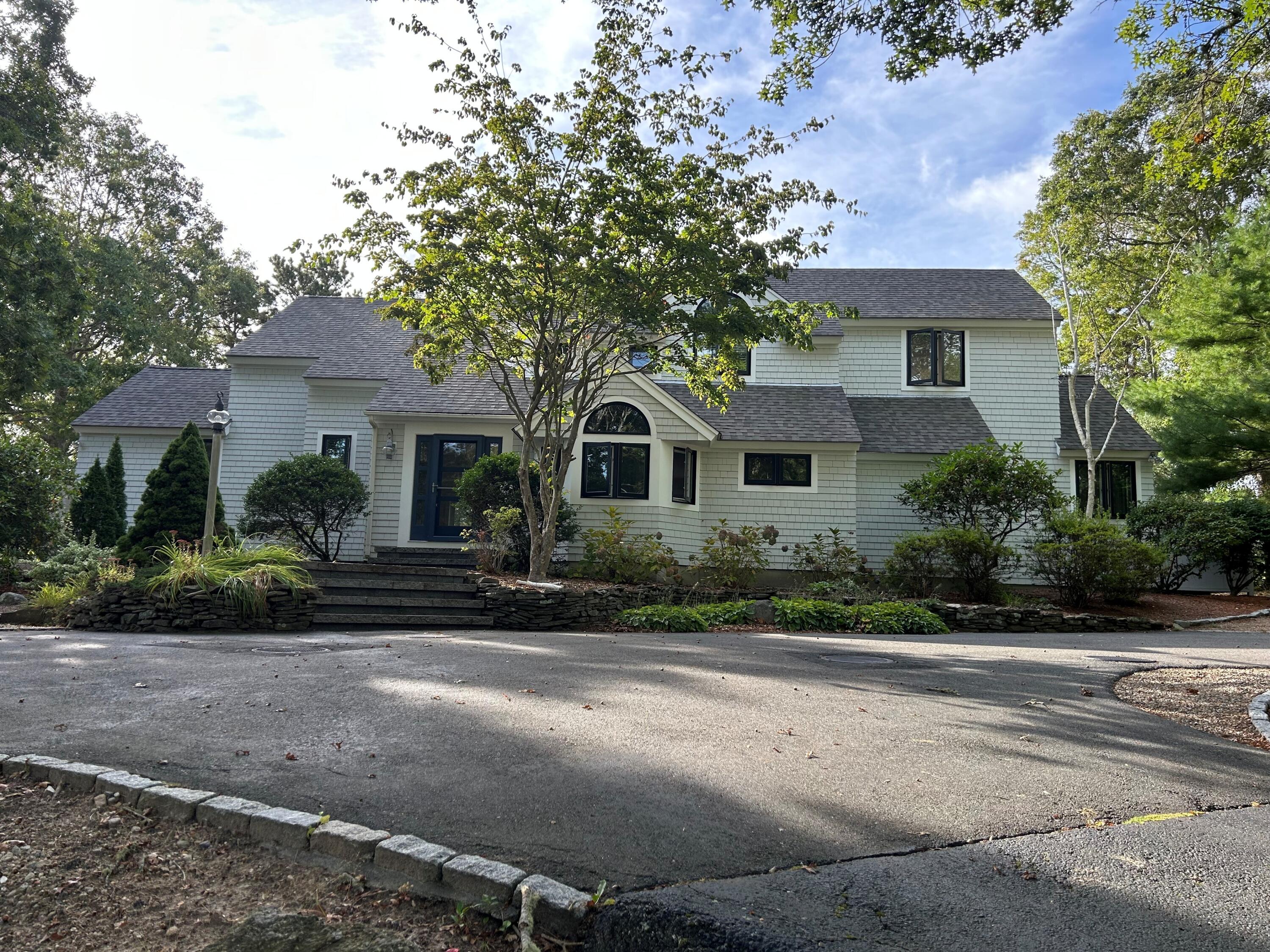 110 Glenneagle Drive Mashpee MA 02649