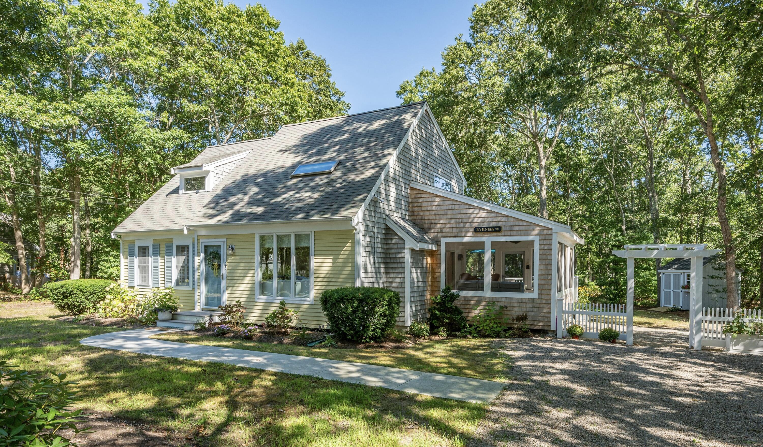 25 Club Valley Drive Falmouth MA 02536