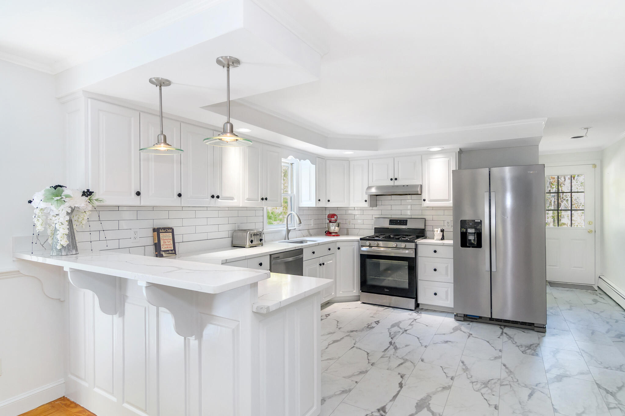 191 James Circle Mashpee MA 02649