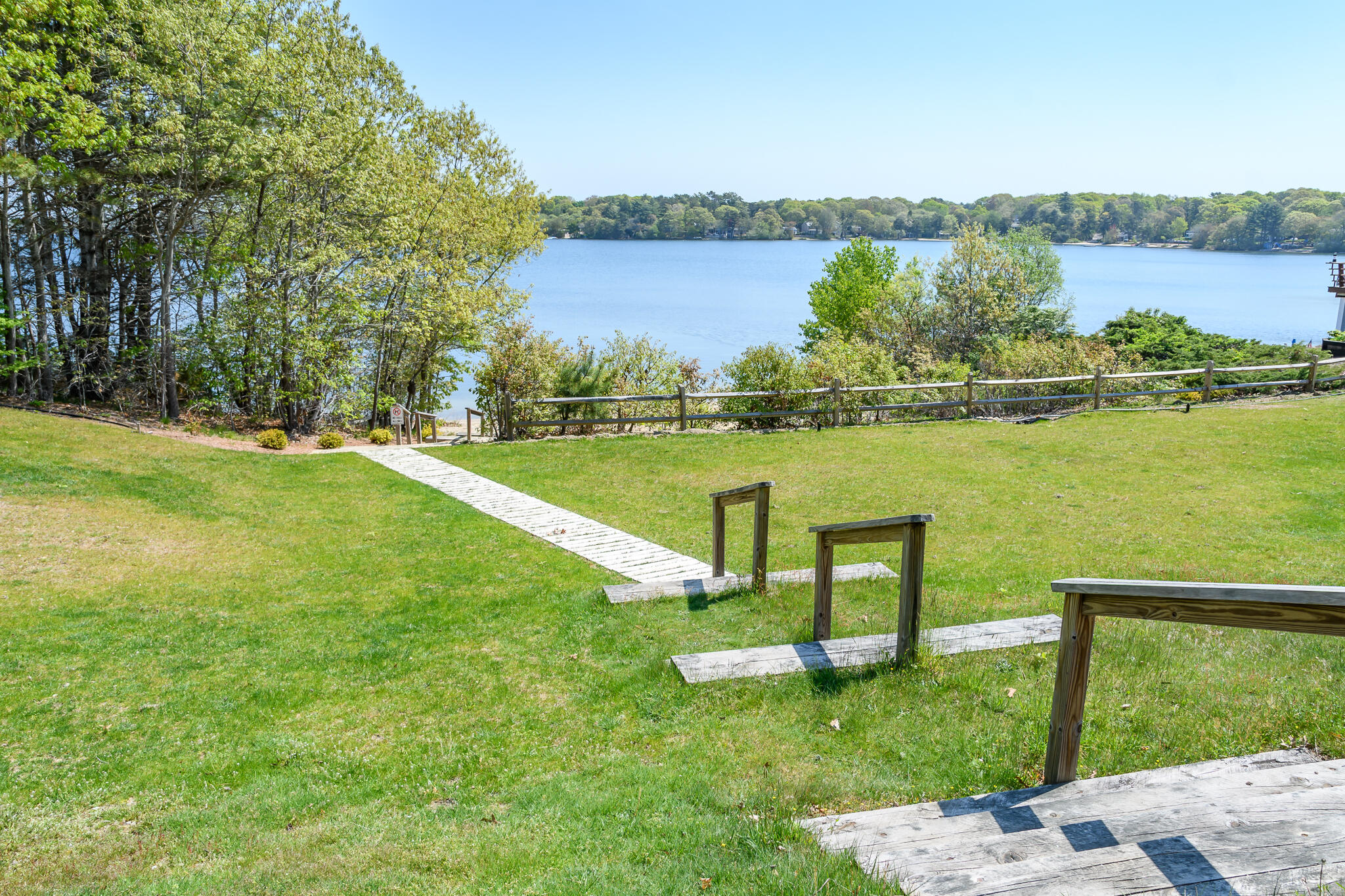 191 James Circle Mashpee MA 02649