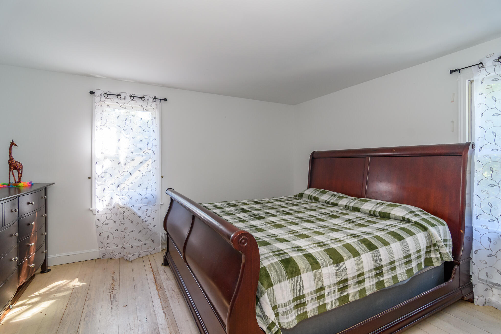 191 James Circle Mashpee MA 02649