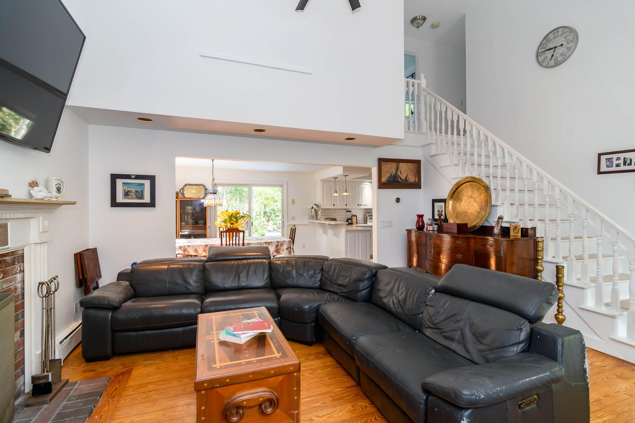 191 James Circle Mashpee MA 02649