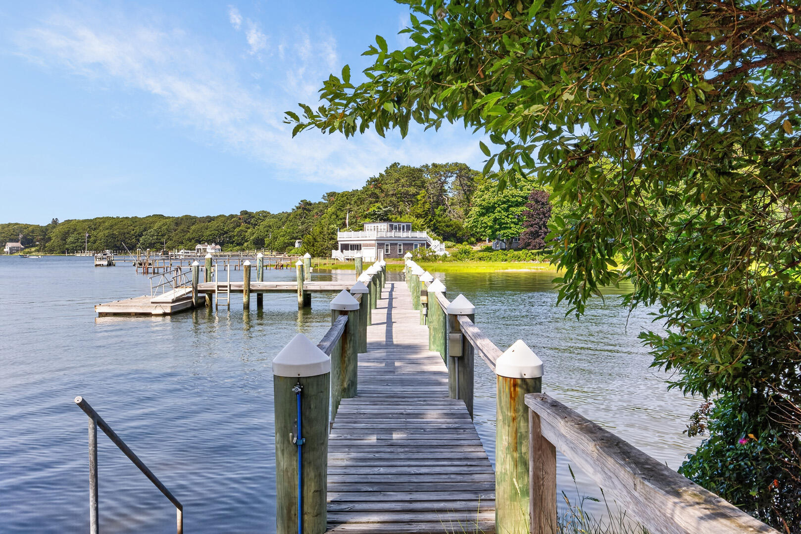 168 Garrison Lane Osterville MA 02655