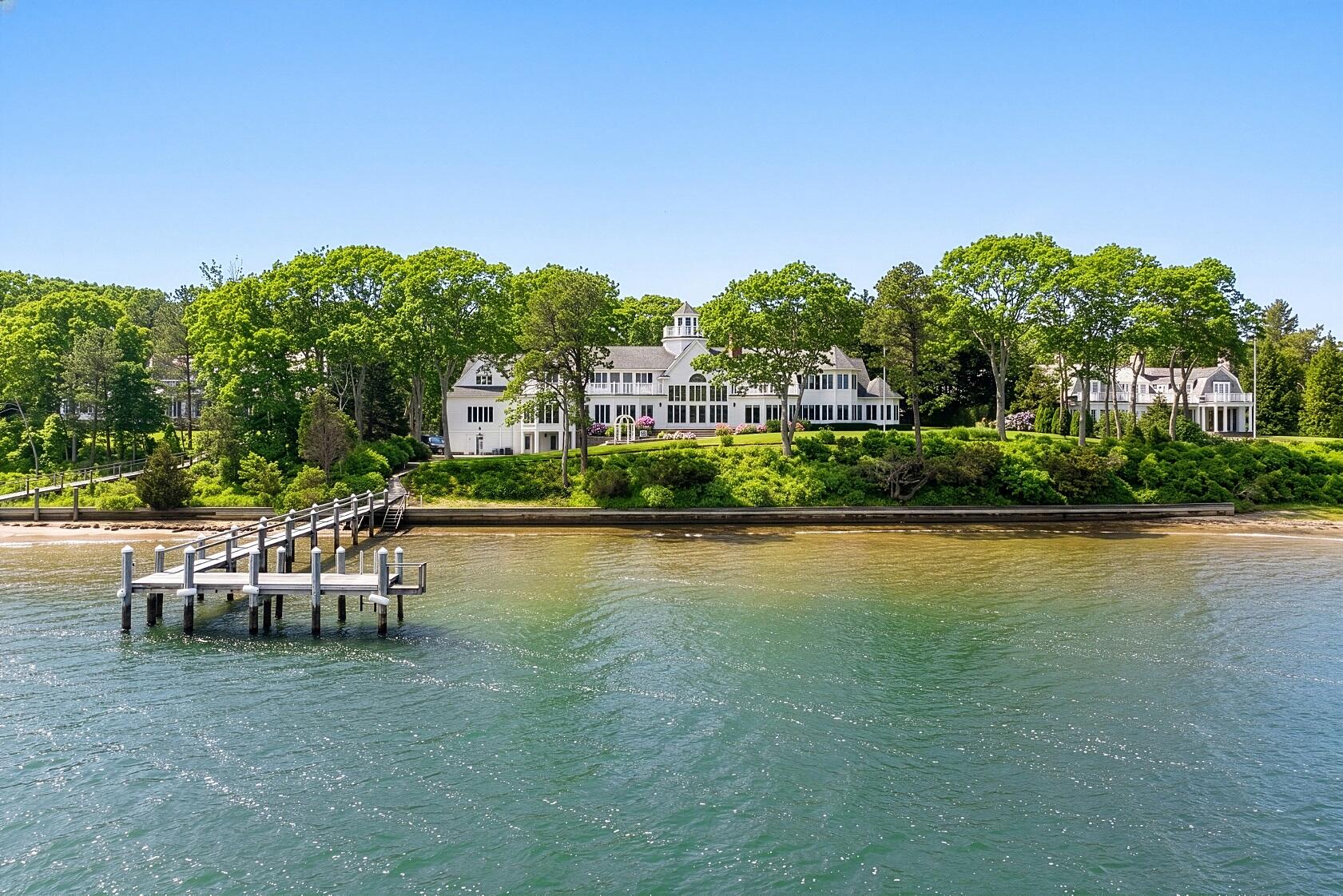 168 Garrison Lane Barnstable MA 02655