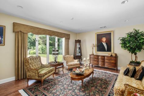 168 Garrison Lane Barnstable MA 02655