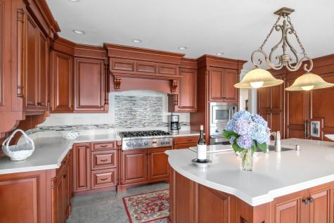 168 Garrison Lane Barnstable MA 02655