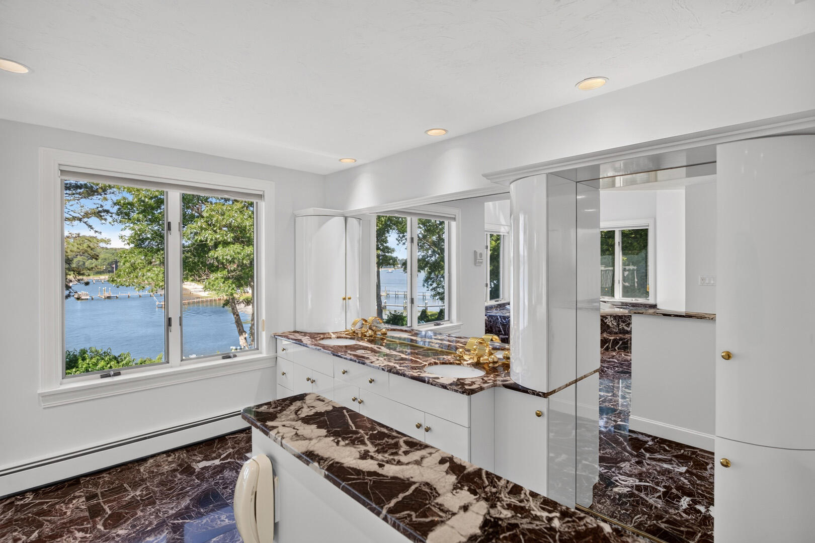 168 Garrison Lane Osterville MA 02655