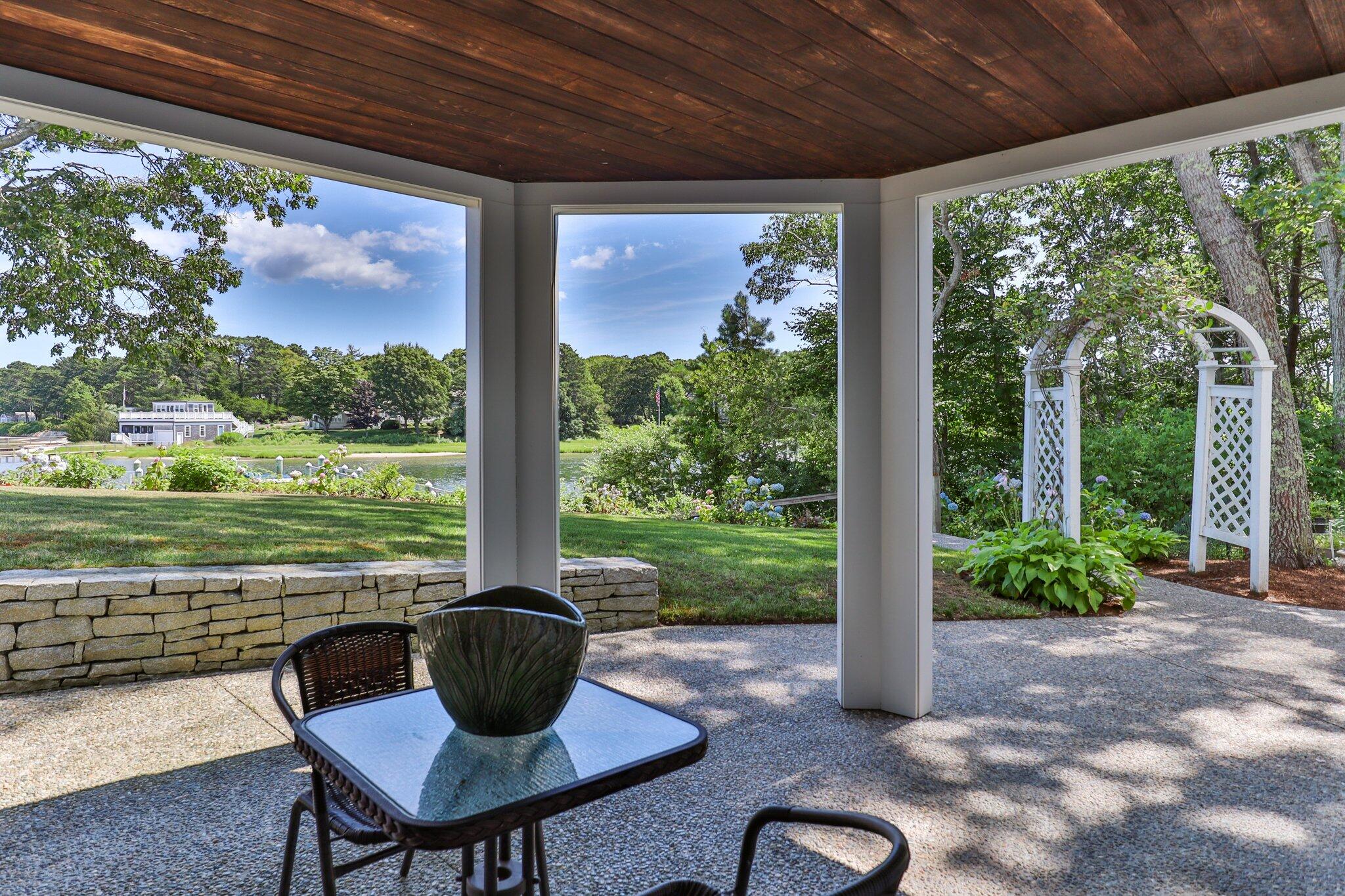 168 Garrison Lane Osterville MA 02655