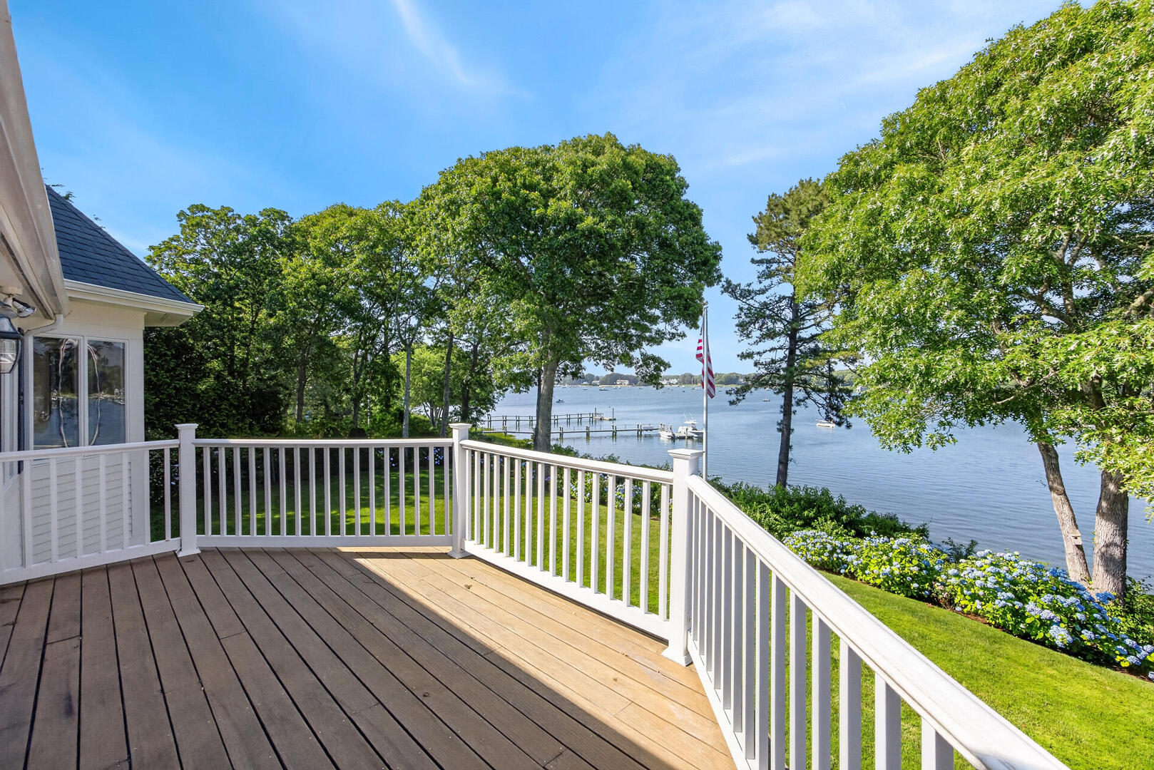 168 Garrison Lane Osterville MA 02655
