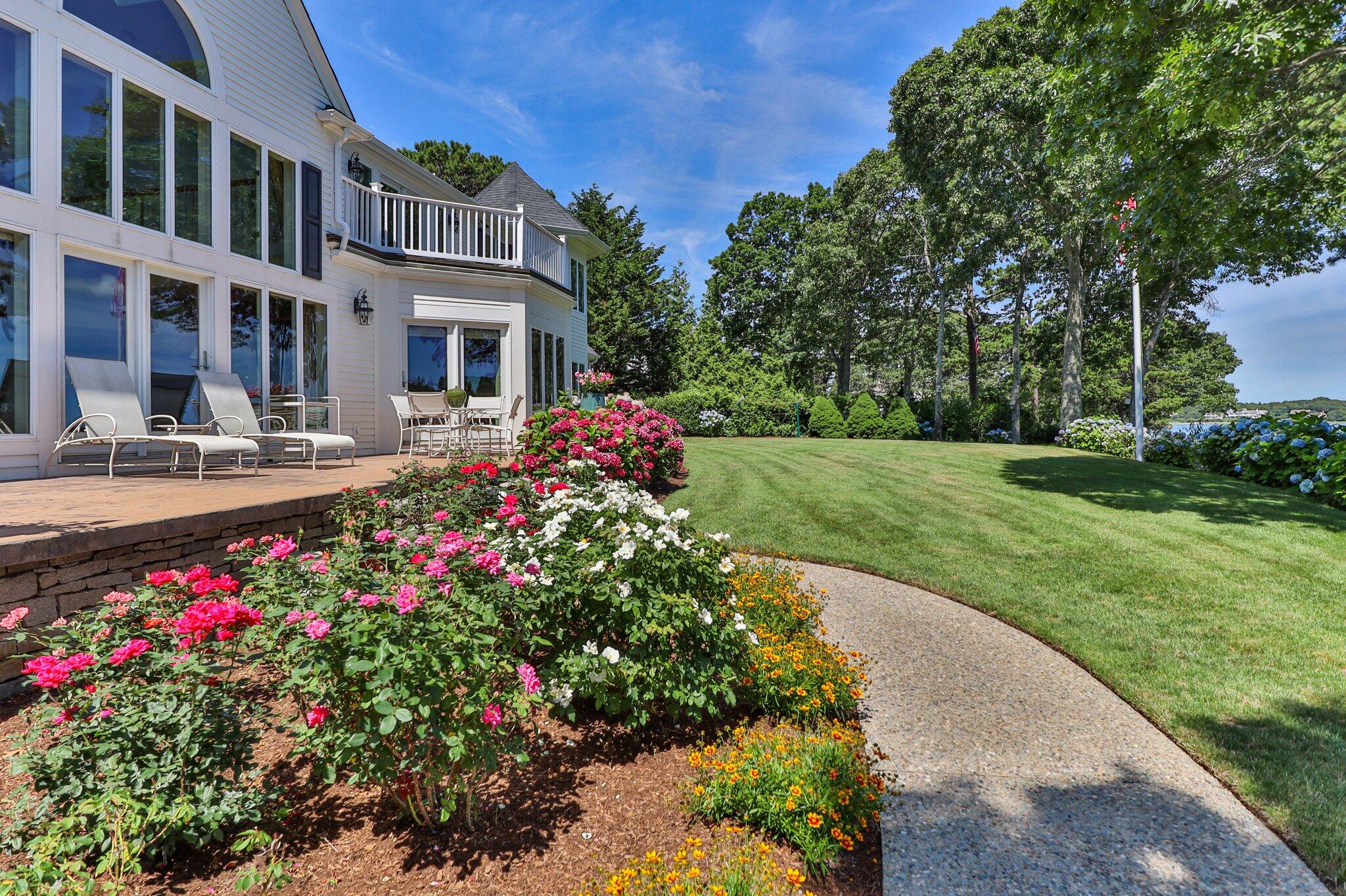 168 Garrison Lane Osterville MA 02655