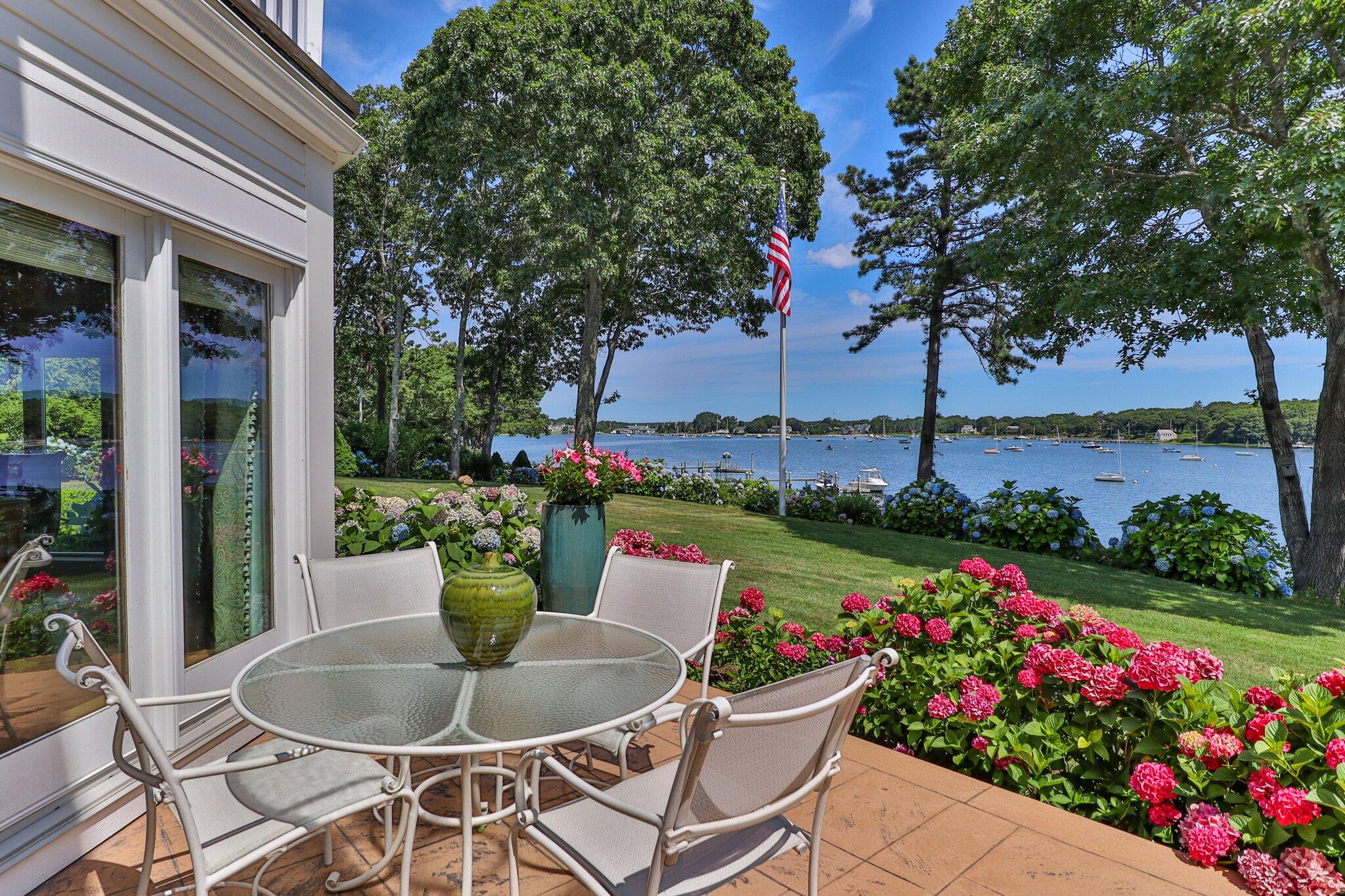 168 Garrison Lane Osterville MA 02655