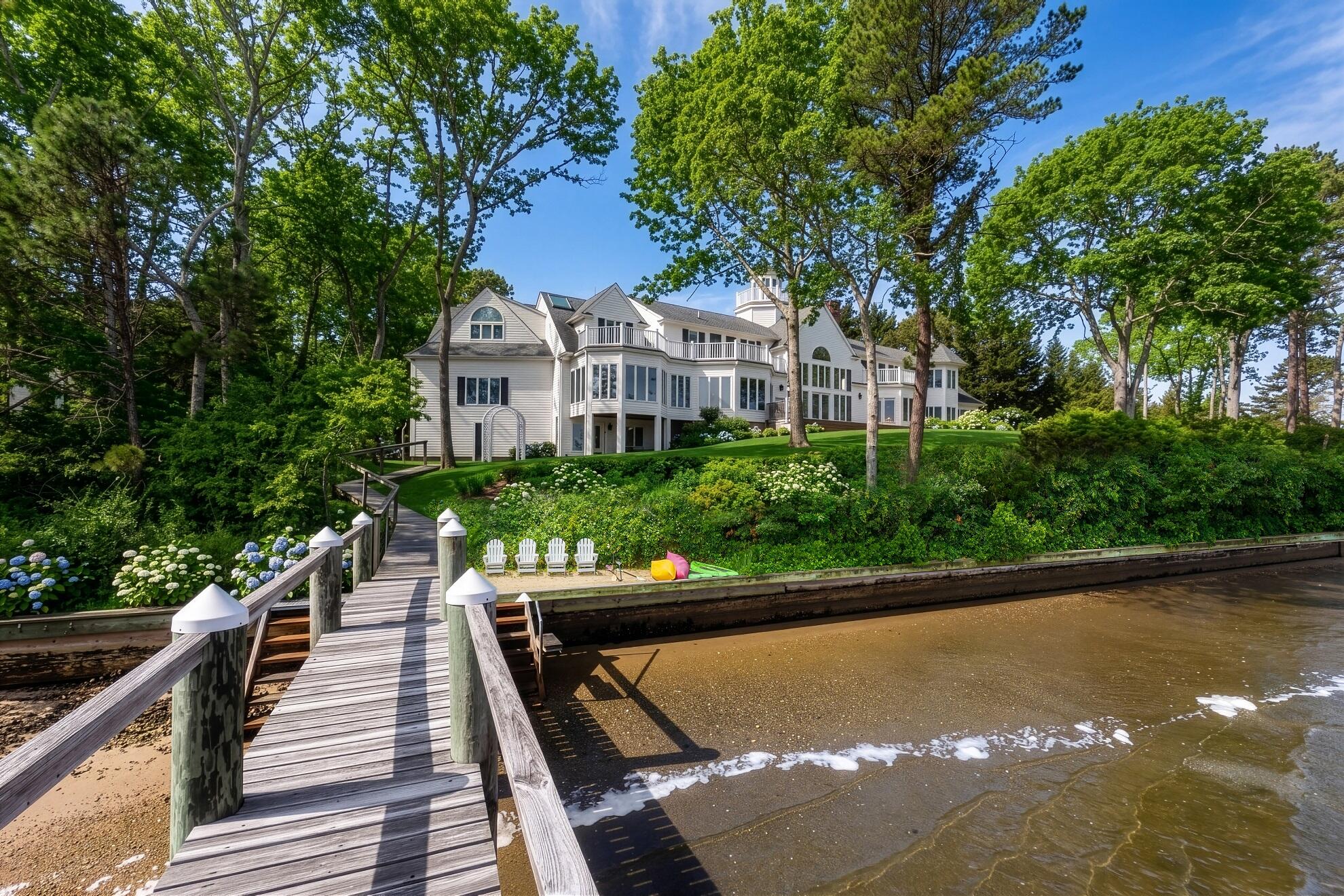 168 Garrison Lane Barnstable MA 02655