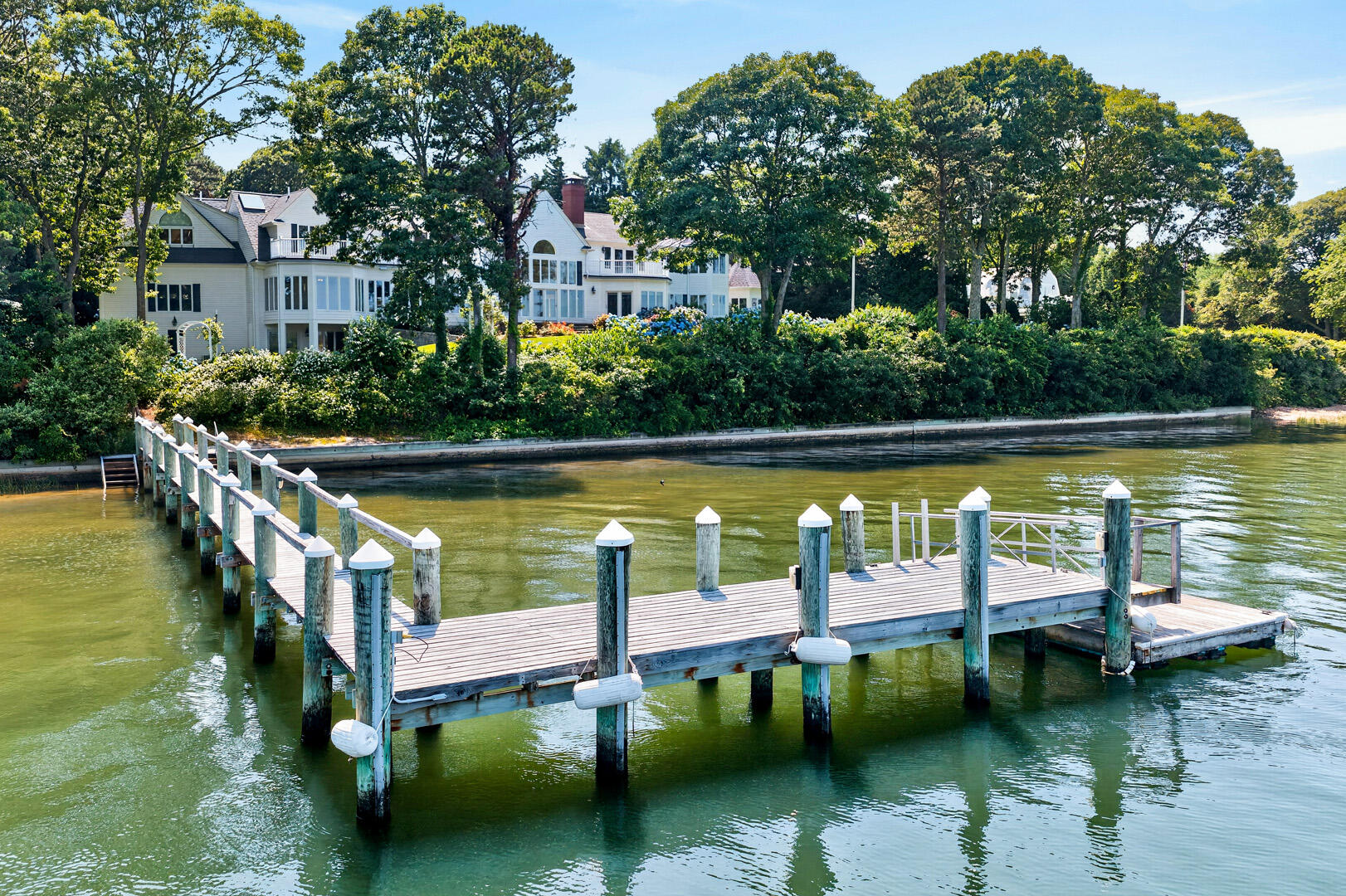 168 Garrison Lane Osterville MA 02655