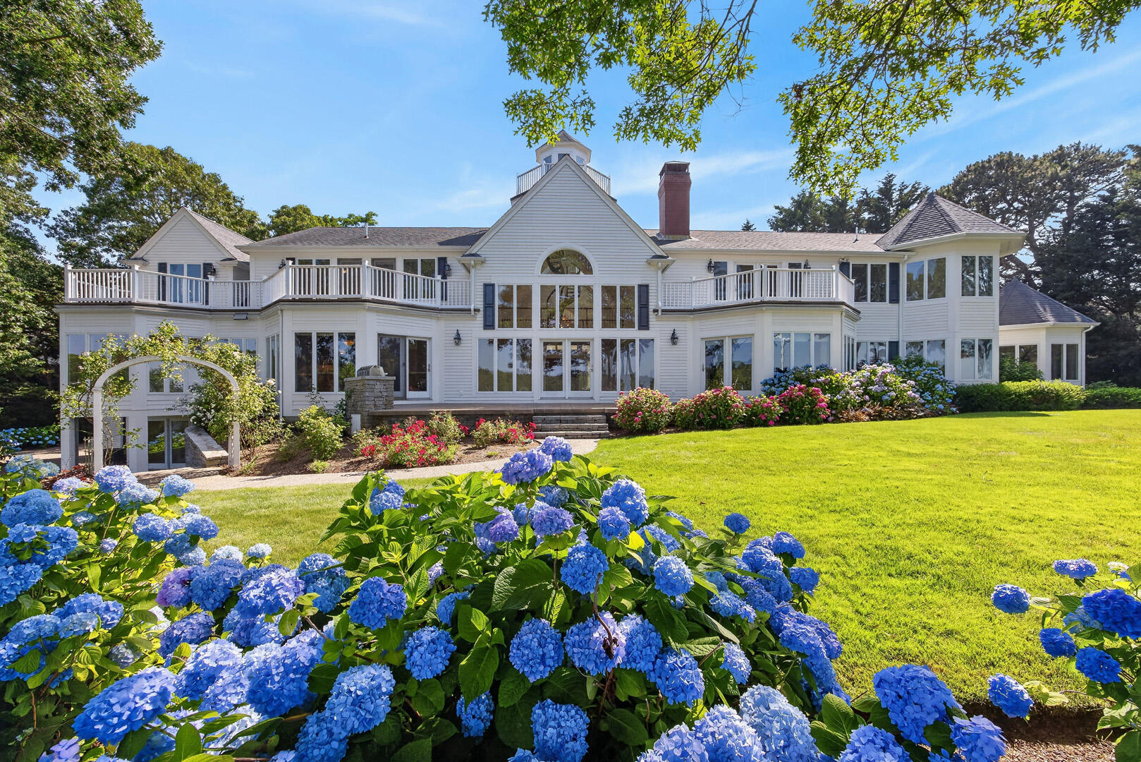 168 Garrison Lane Osterville MA 02655