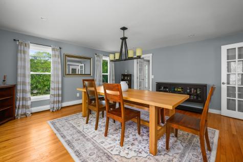 284 Bragg's Lane Barnstable MA 02630