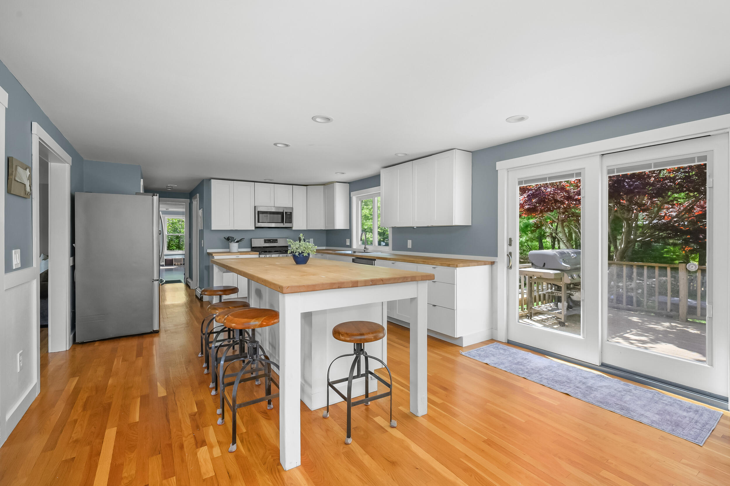 284 Bragg's Lane Barnstable MA 02630