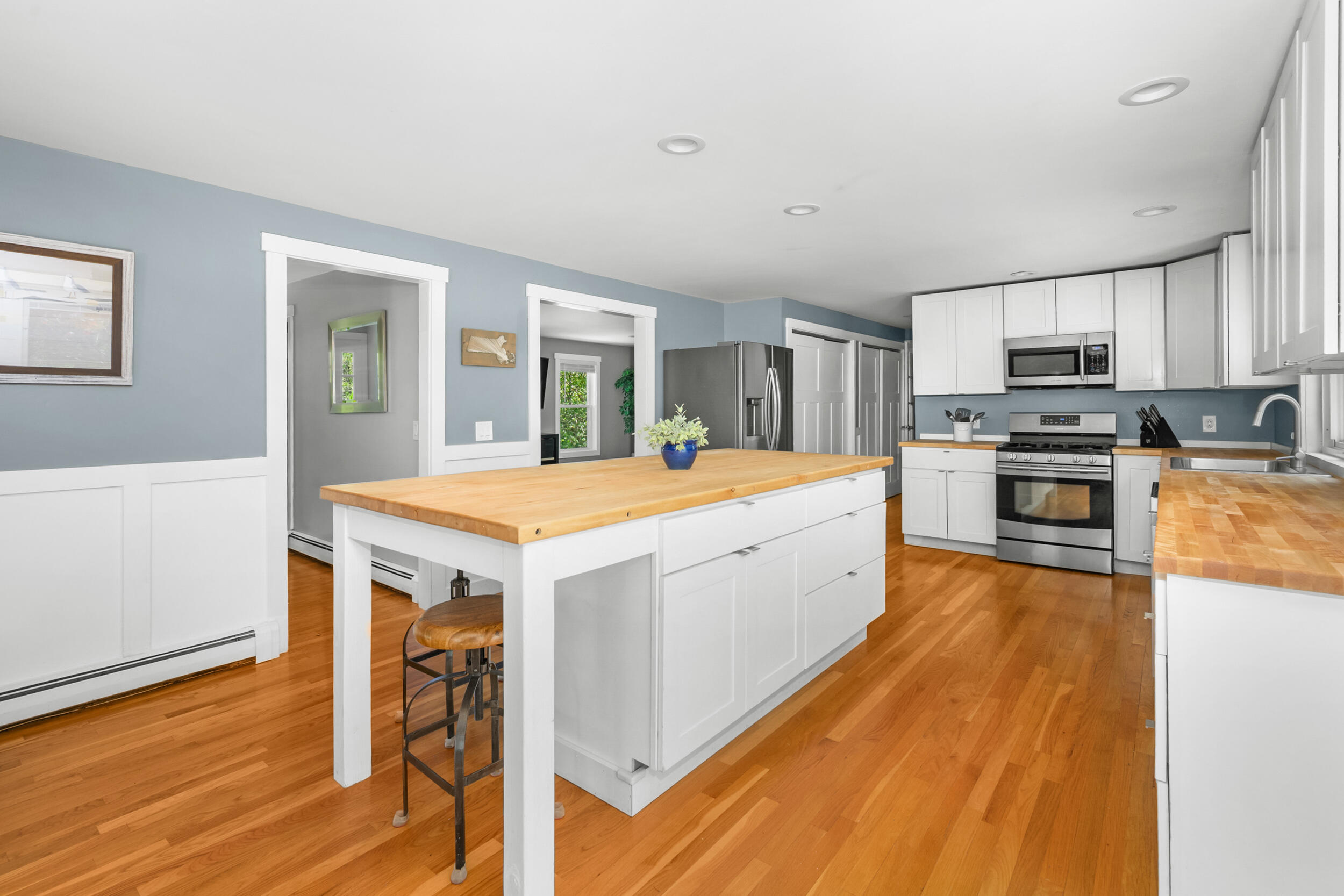 284 Bragg's Lane Barnstable MA 02630