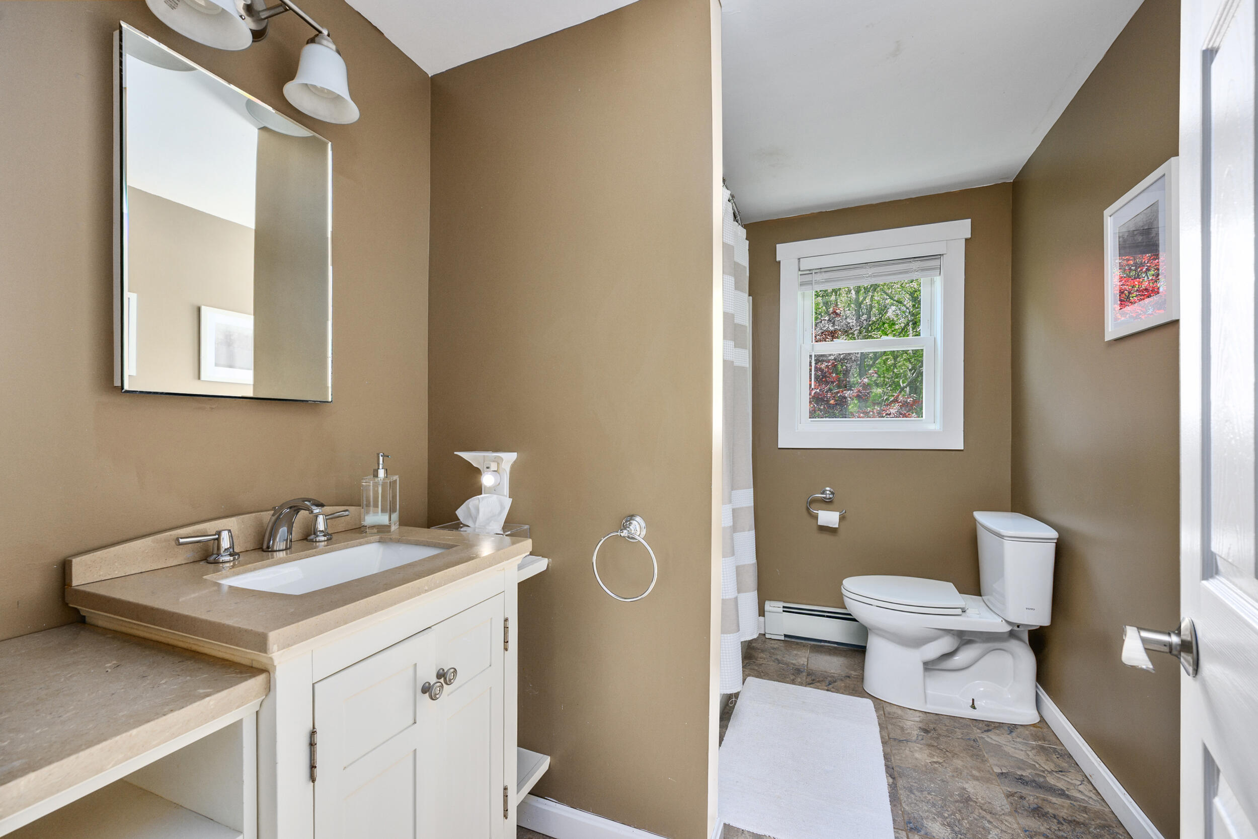 284 Bragg's Lane Barnstable MA 02630