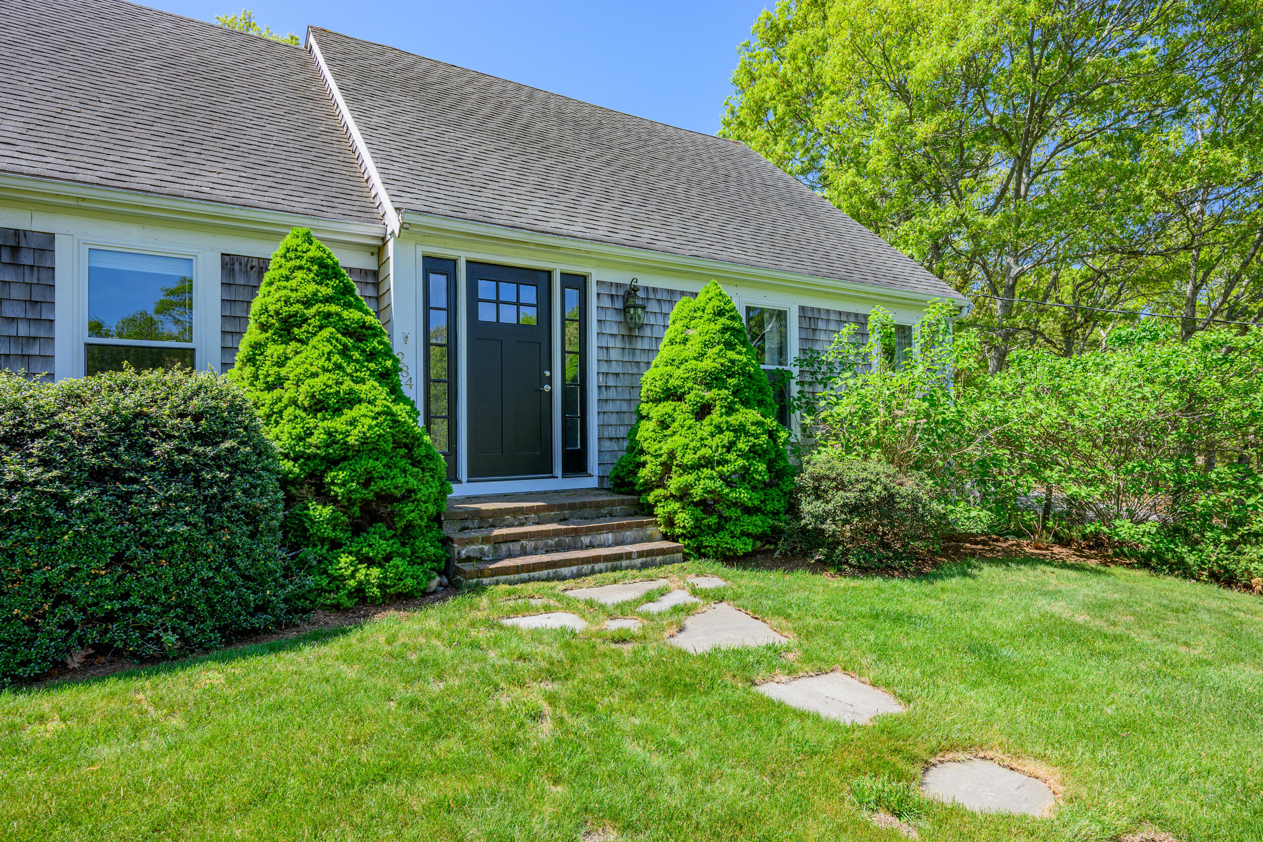 284 Bragg's Lane Barnstable MA 02630