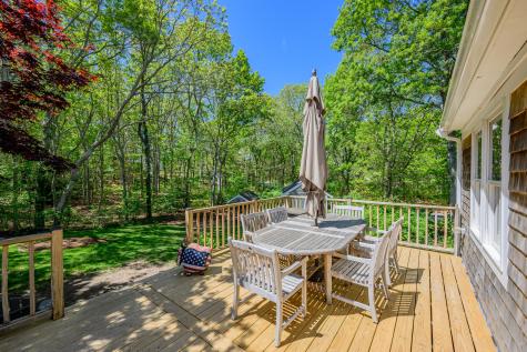 284 Bragg's Lane Barnstable MA 02630