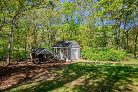 284 Bragg's Lane Barnstable MA 02630
