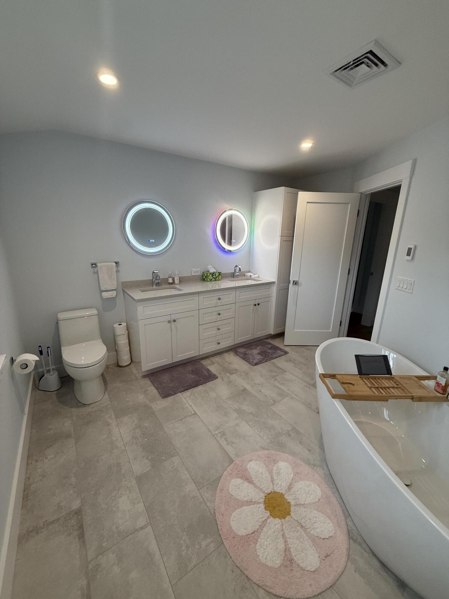 18 Spoondrift Circle Mashpee MA 02649