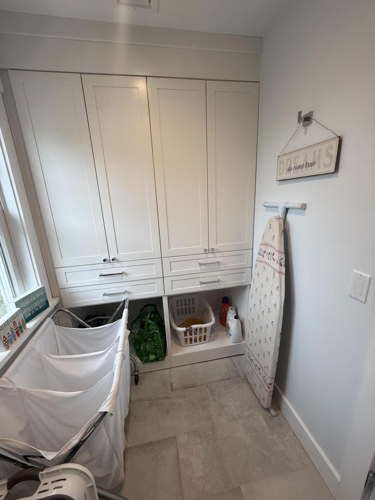 18 Spoondrift Circle Mashpee MA 02649