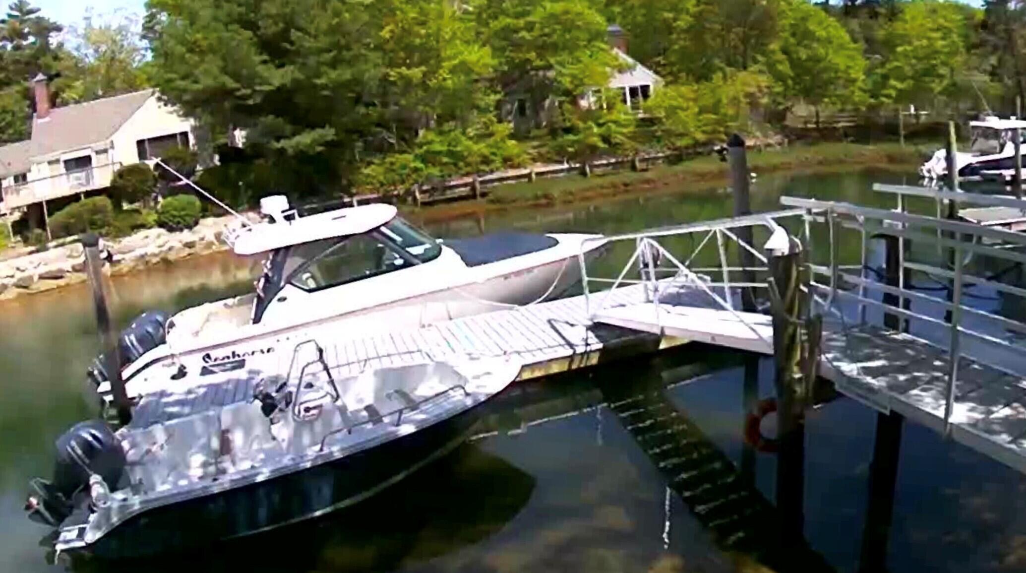 18 Spoondrift Circle Mashpee MA 02649