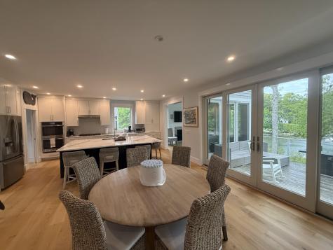 18 Spoondrift Circle Mashpee MA 02649