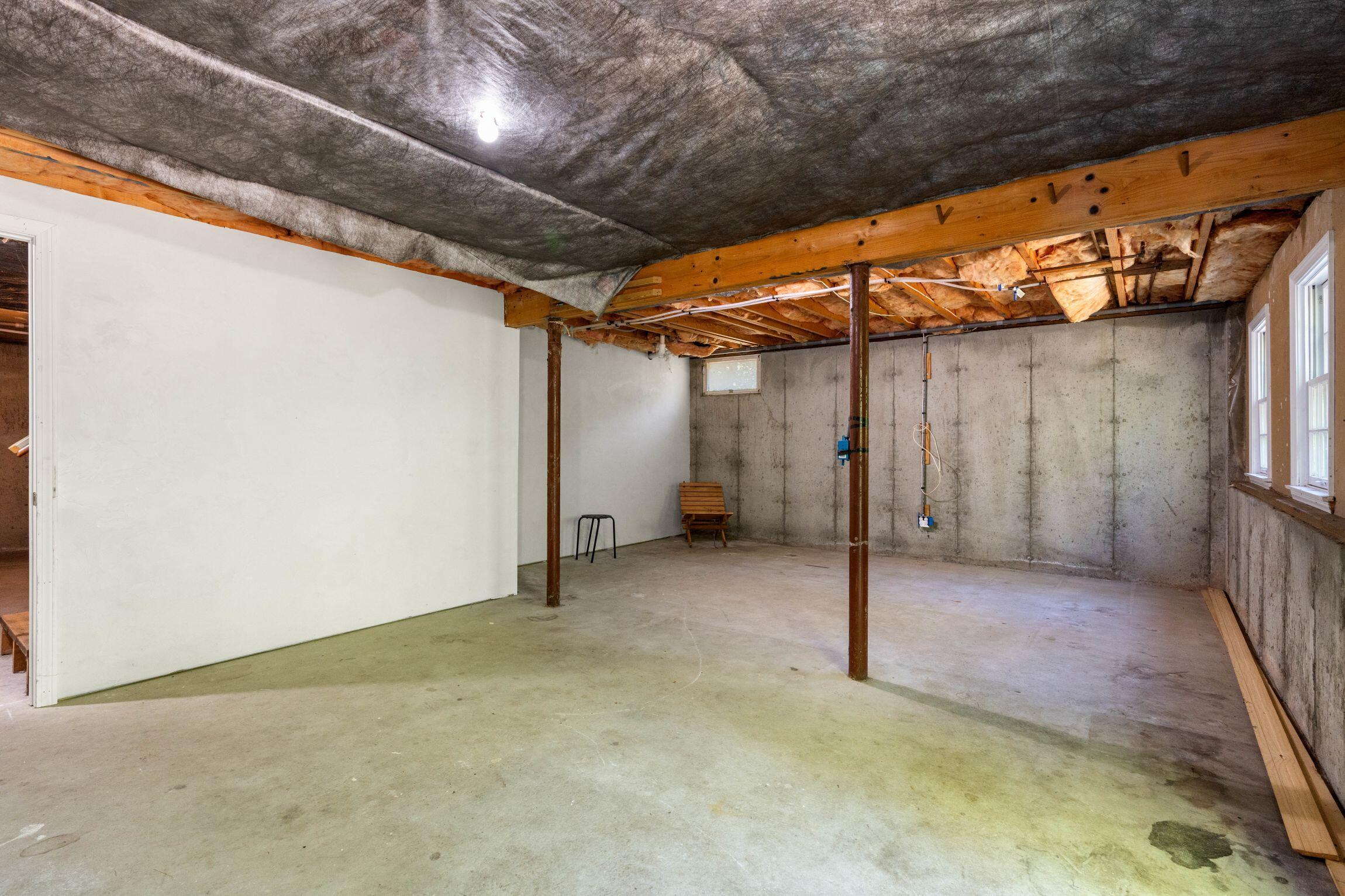 3098 State Hwy Route 6 Highway Wellfleet MA 02667