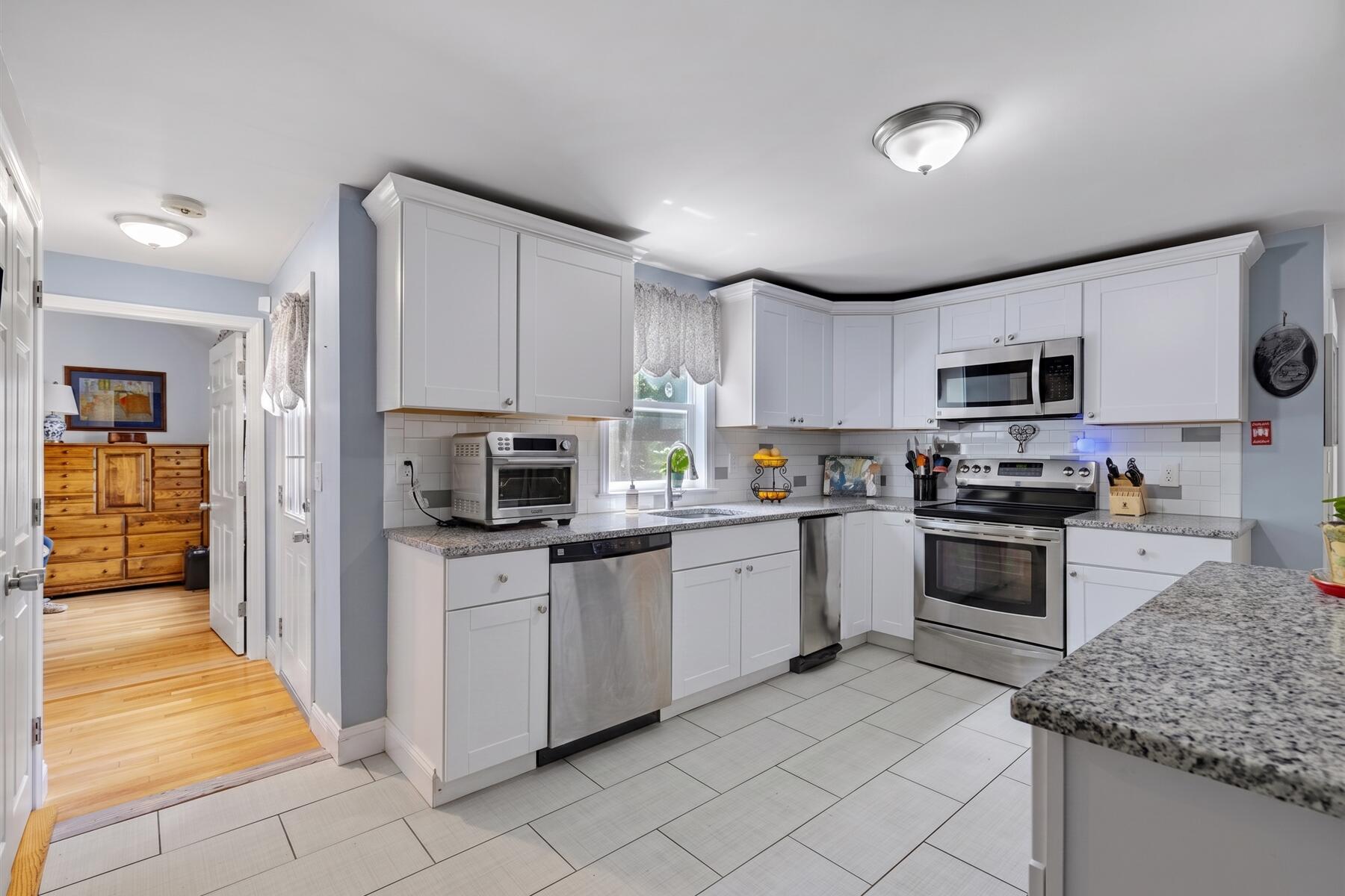 15 Melissa Avenue Mashpee MA 02649