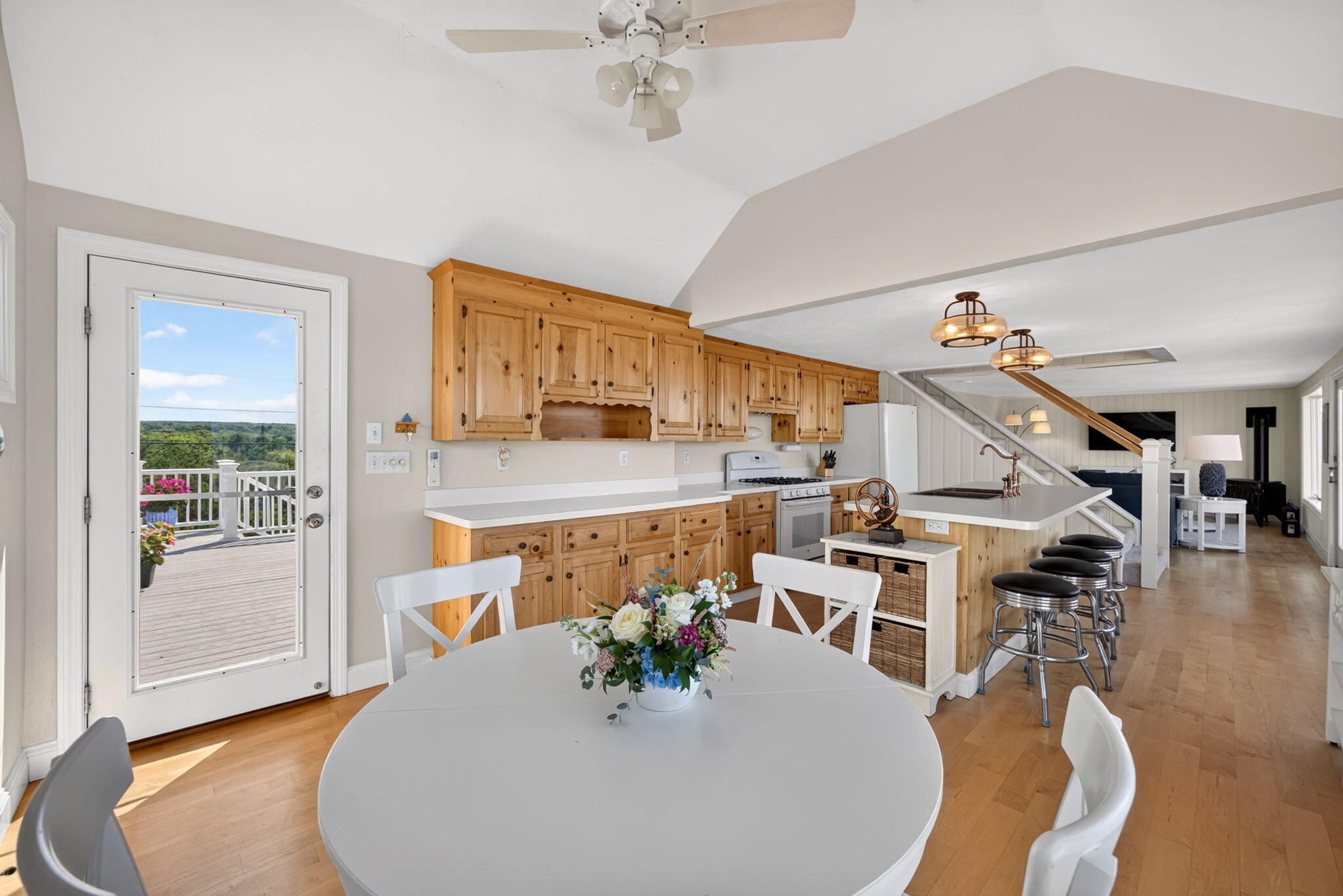 71-72 North Shore Boulevard East Sandwich MA 02537