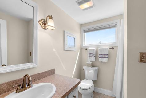 71-72 North Shore Boulevard East Sandwich MA 02537