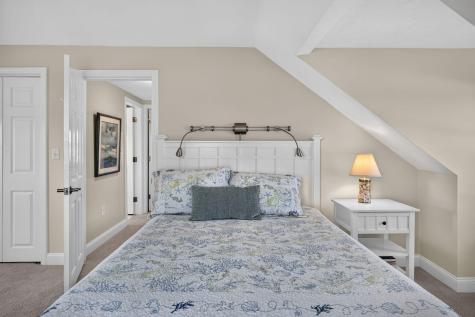 71-72 North Shore Boulevard East Sandwich MA 02537
