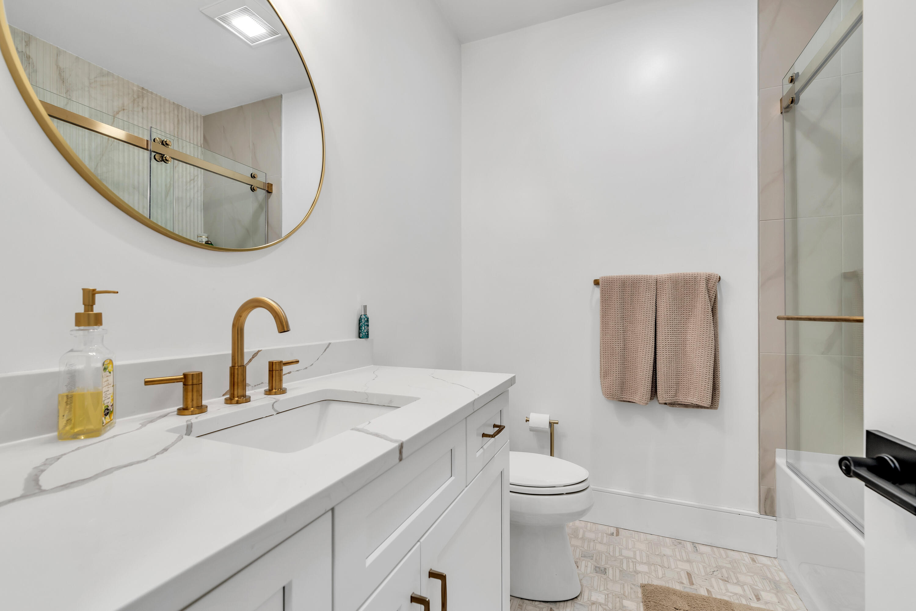 17 Josiah Path Falmouth MA 02540