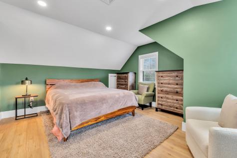 17 Josiah Path Falmouth MA 02540