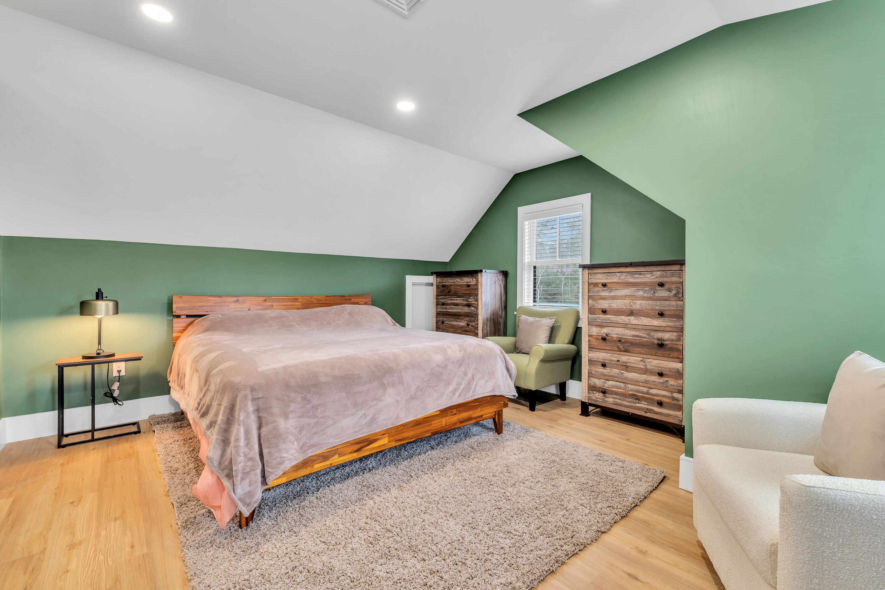 17 Josiah Path Falmouth MA 02540