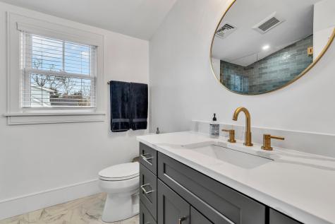 17 Josiah Path Falmouth MA 02540
