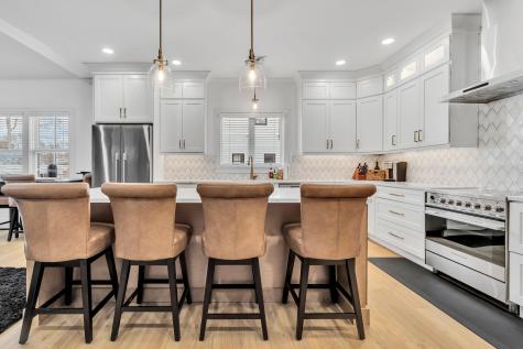 17 Josiah Path Falmouth MA 02540