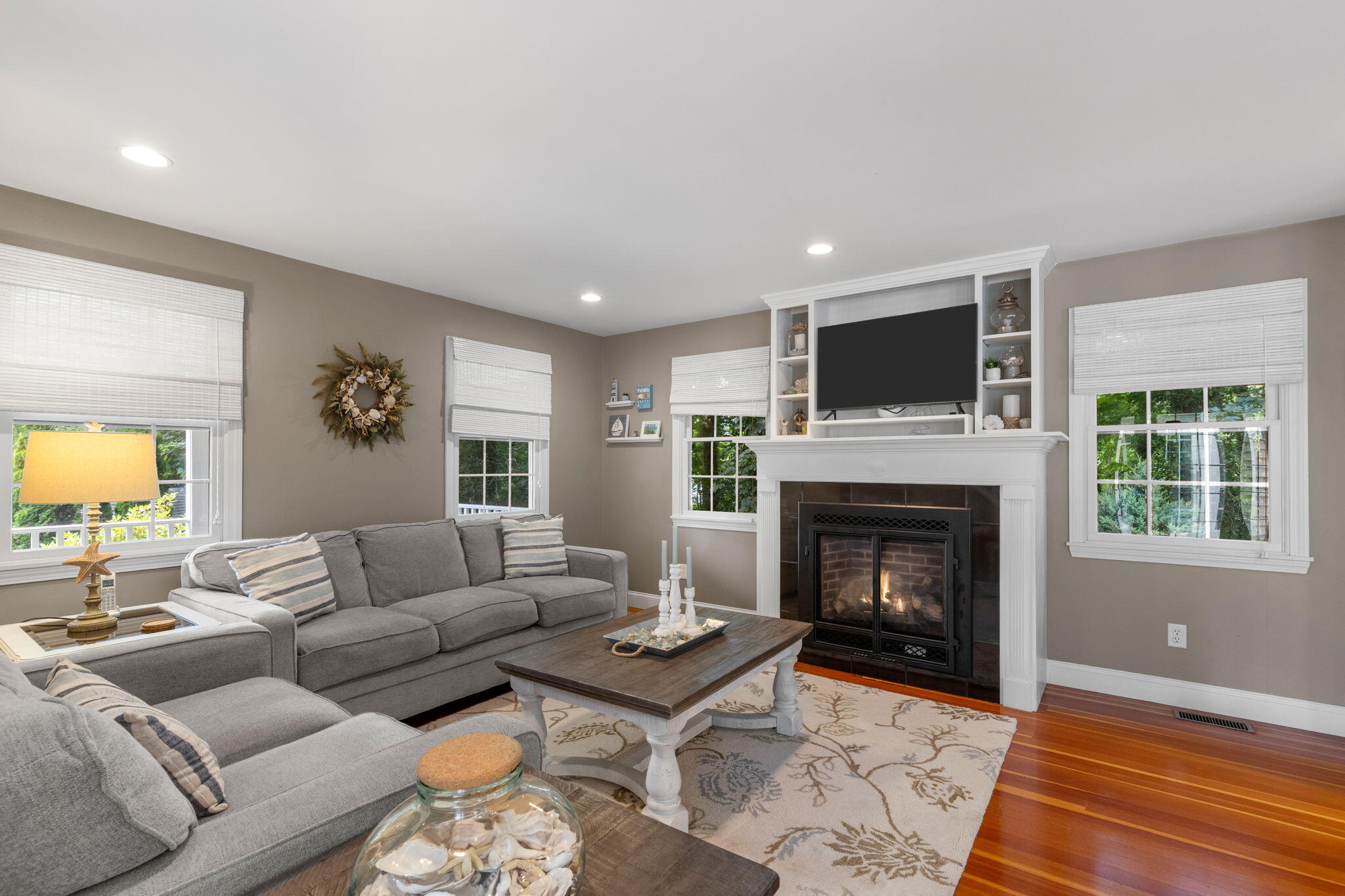 621 W Falmouth Highway MA 02540