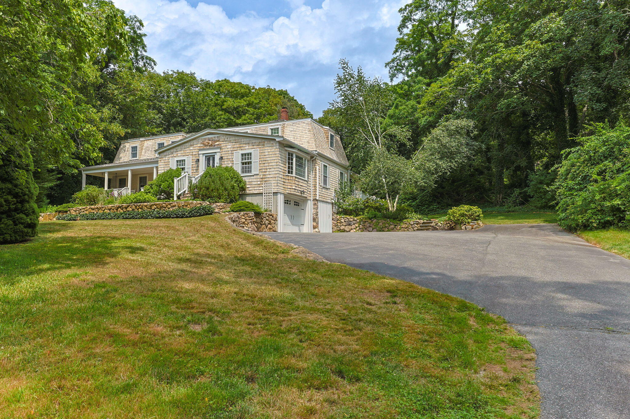621 W Falmouth Highway MA 02540