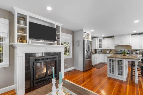 621 W Falmouth Highway MA 02540