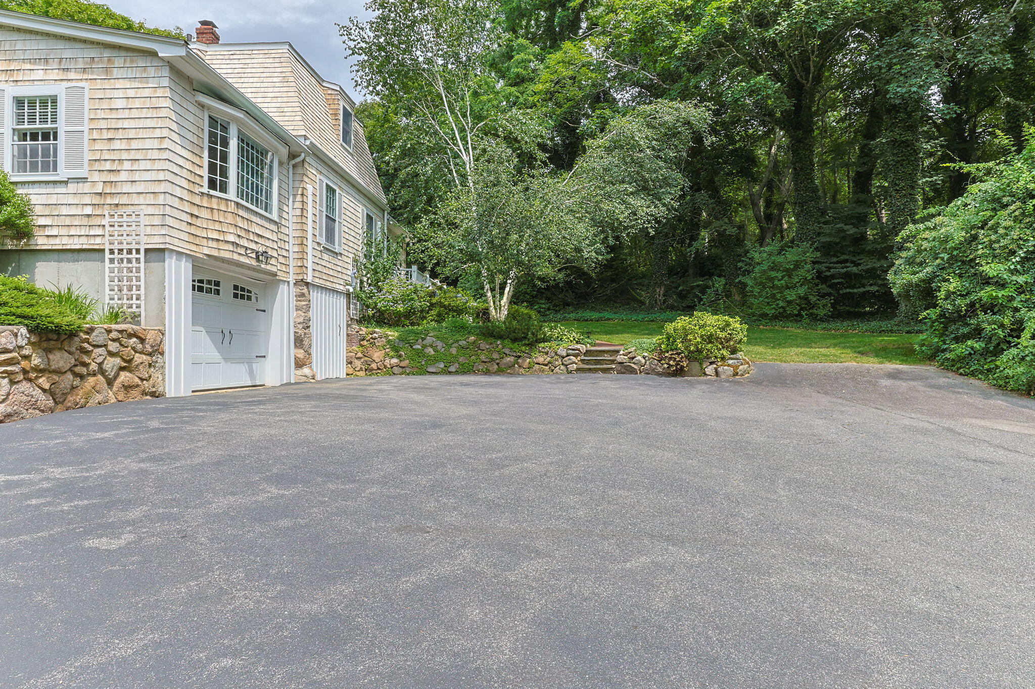 621 W Falmouth Highway MA 02540