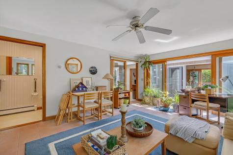 23 Penny Royal Lane Teaticket MA 02536